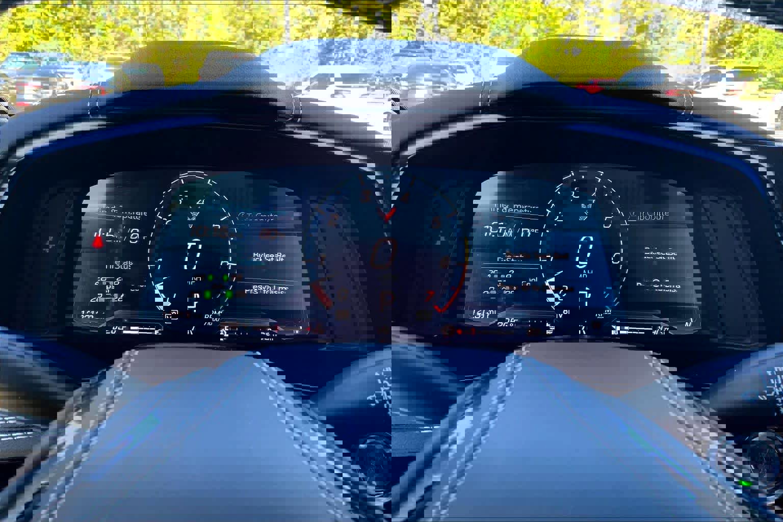 Used 2025 Chevrolet Corvette Stingray Coupe w/ Battery Protection Package RWD image 20