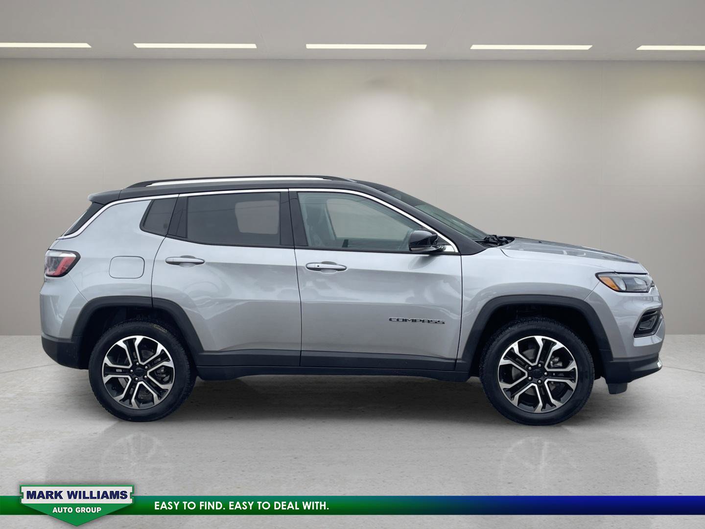 Used 2022 Jeep Compass Limited image 8