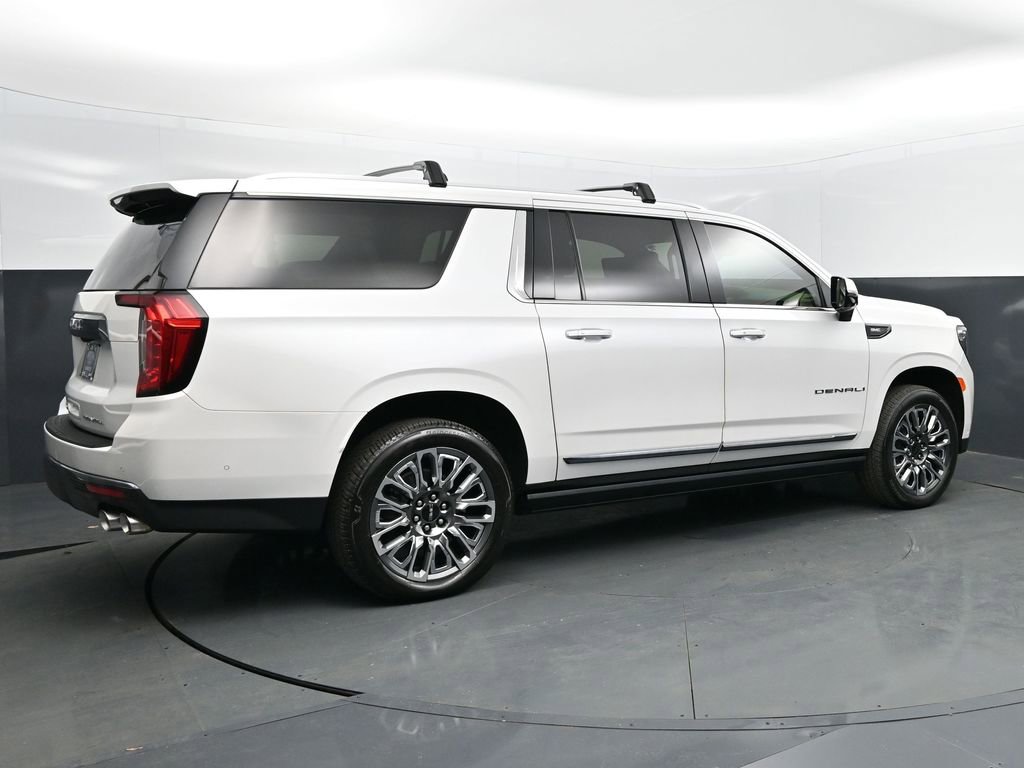Used 2024 GMC Yukon XL Denali Ultimate image 8