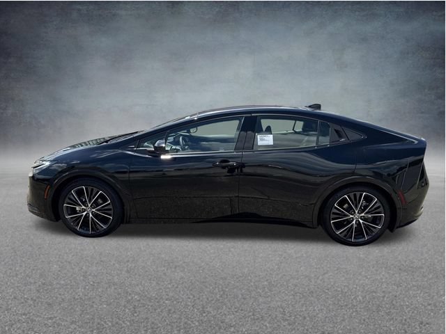 Used 2026 Toyota Prius Limited w/ Limited Premium Package FWD image 6
