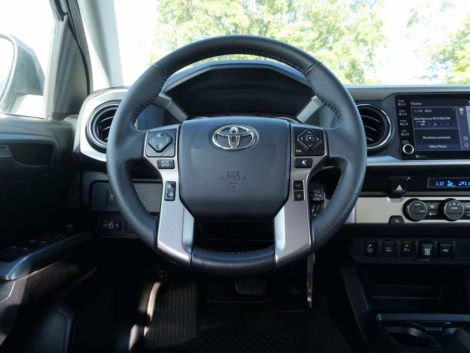 Used 2022 Toyota Tacoma SR5 image 22