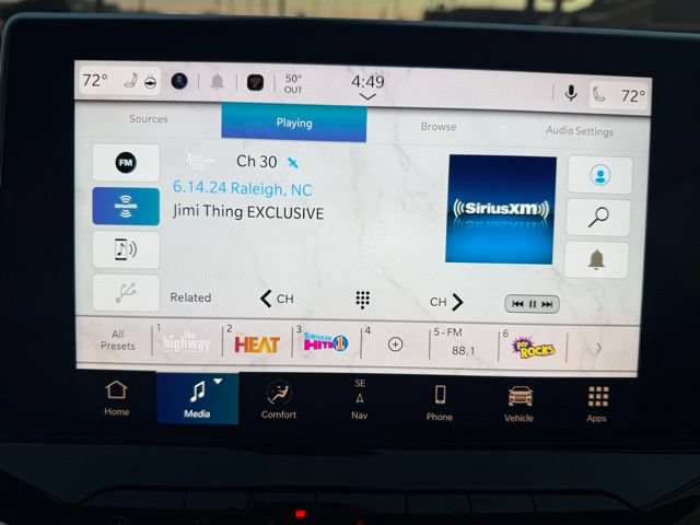 New 2026 Jeep Compass Trailhawk w/ Sun, Sound & Navigation Group AWD/4WD image 20