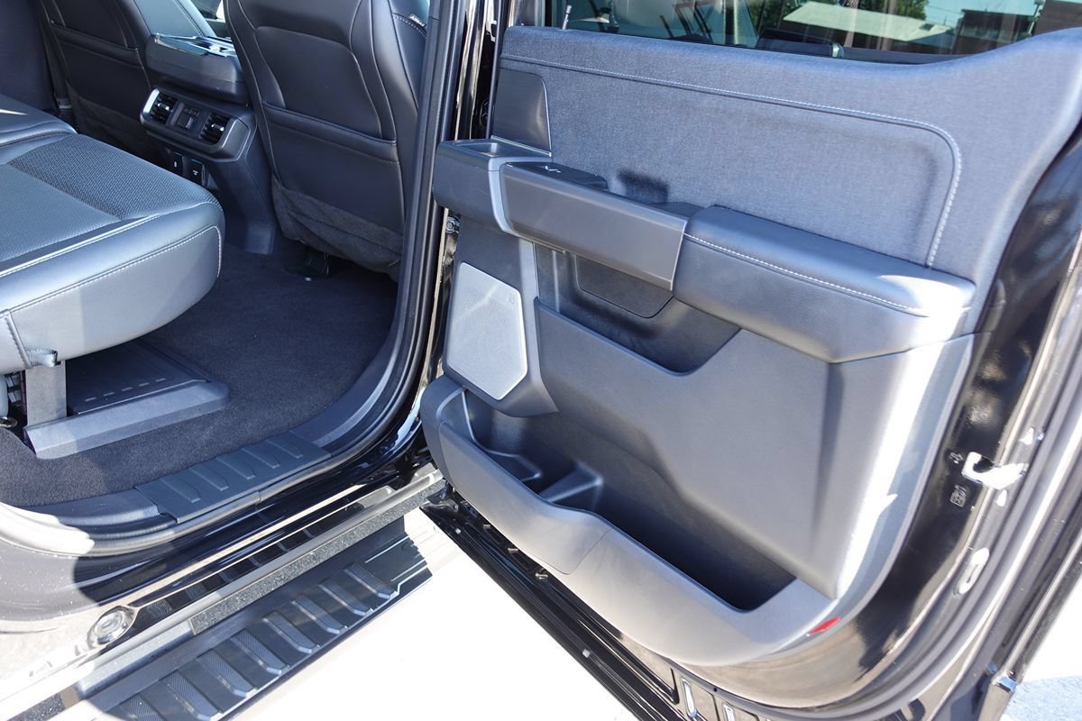Used 2024 Ford F150 Lariat w/ Equipment Group 502A High AWD/4WD image 30