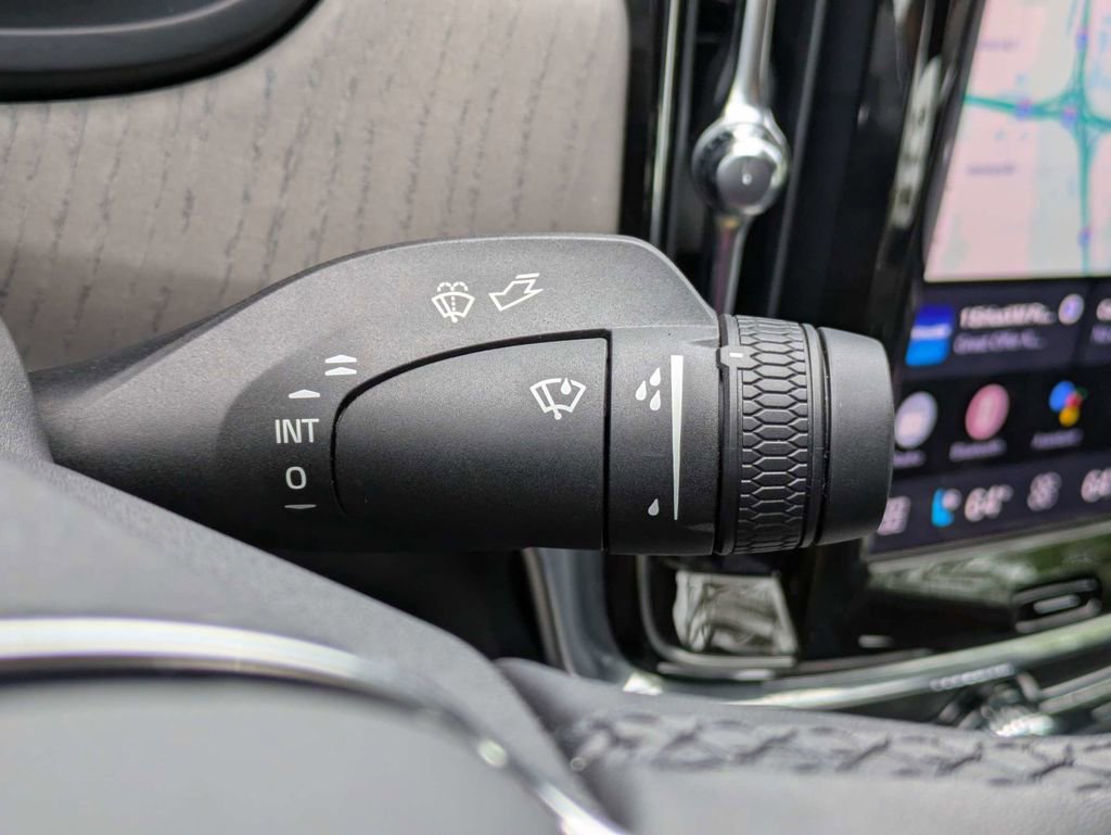 Certified 2023 Volvo S90 B6 Ultimate w/ Protection Package Premier image 35