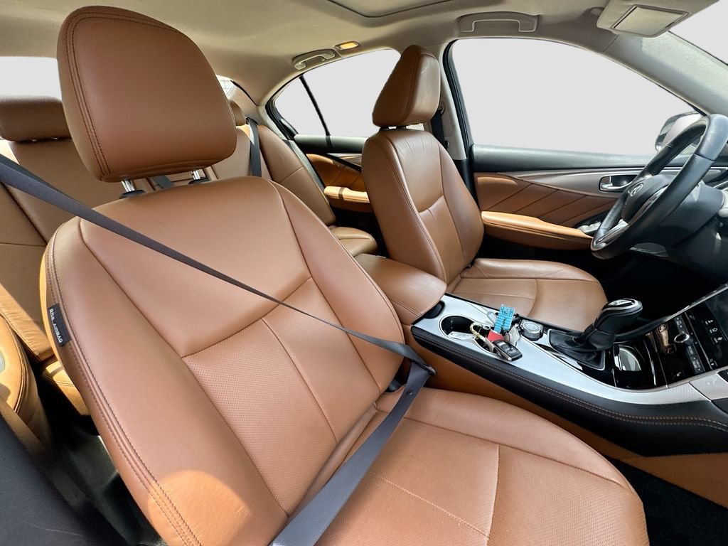 Used 2024 INFINITI Q50 Luxe w/ Cargo Package RWD image 29