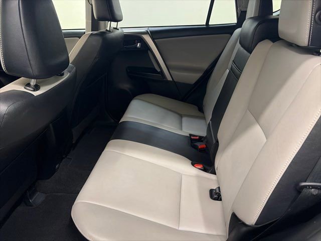 Used 2016 Toyota RAV4 Limited image 27