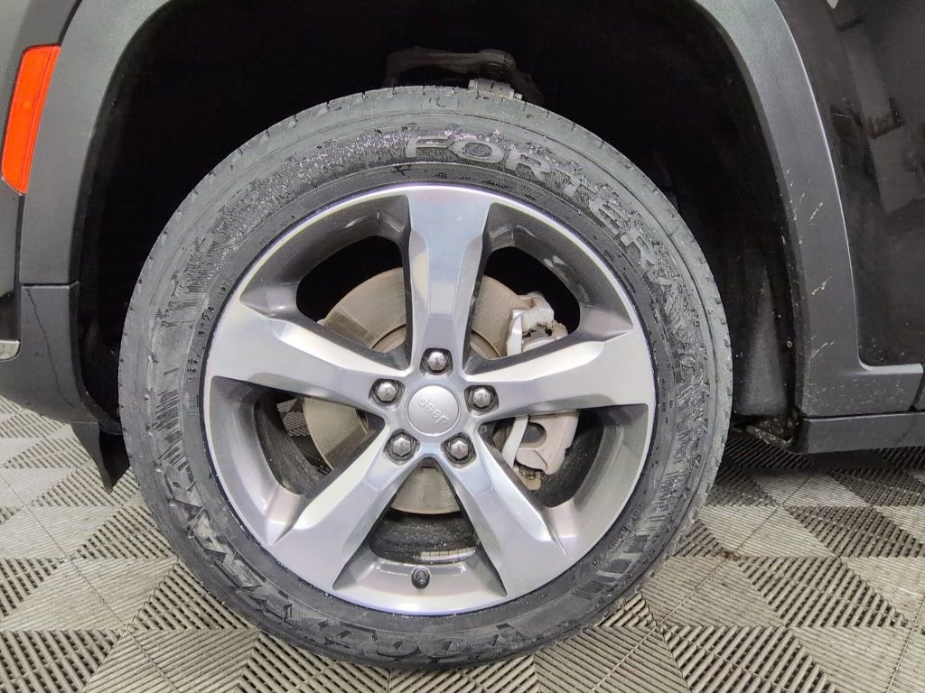 Used 2021 Jeep Grand Cherokee L Limited AWD/4WD image 11