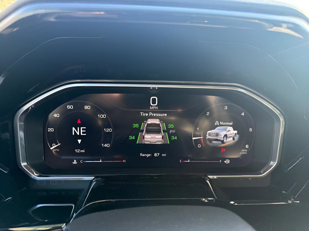 Used 2026 GMC Sierra 1500 SLT RWD image 12