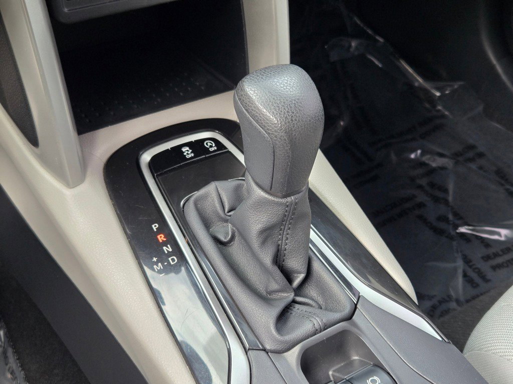 Used 2024 Toyota Corolla Cross L image 26