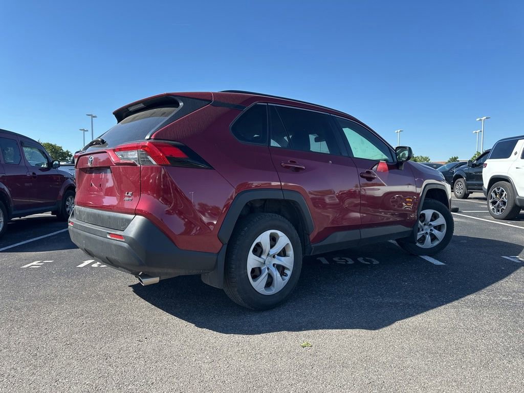 Used 2019 Toyota RAV4 LE w/ All Weather Liner Package AWD/4WD image 10