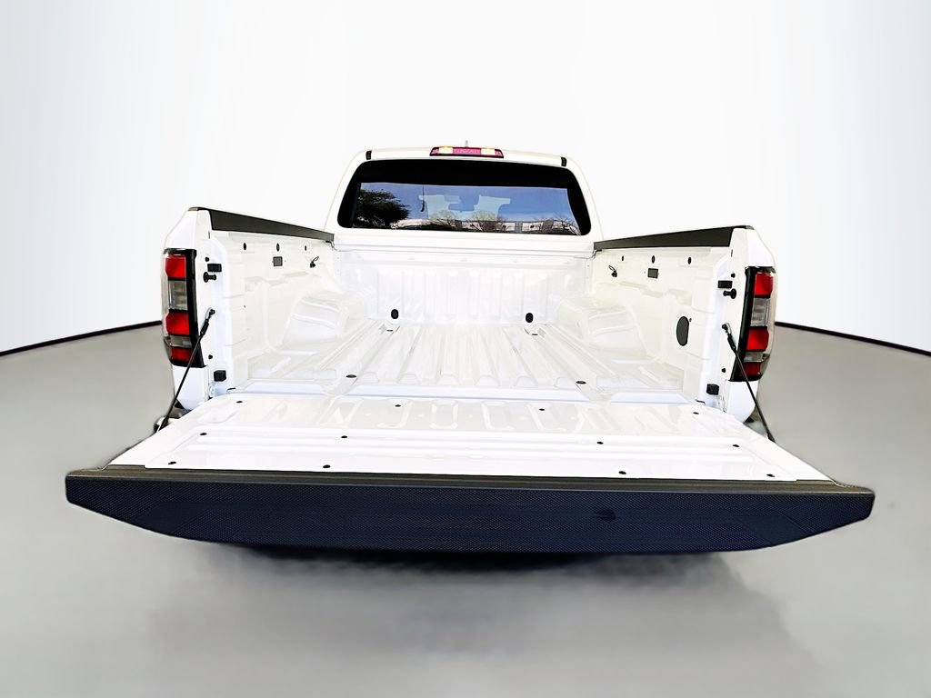 Used 2025 Nissan Frontier S image 24