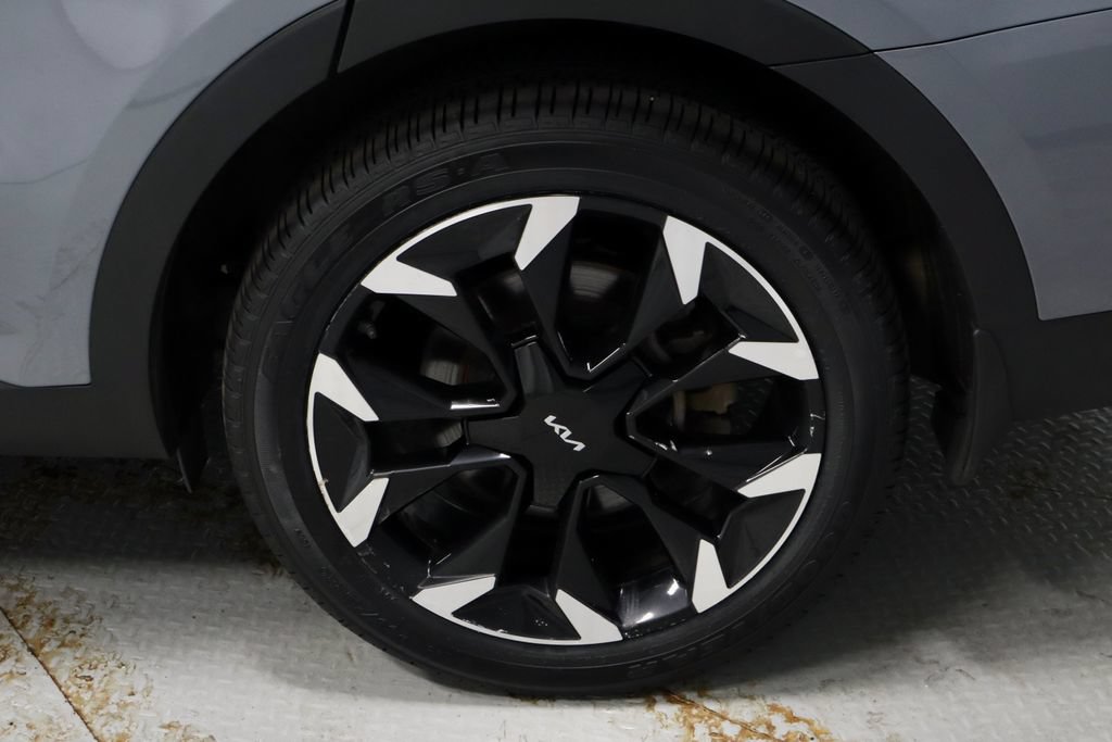 Used 2025 Kia Sorento EX FWD image 20