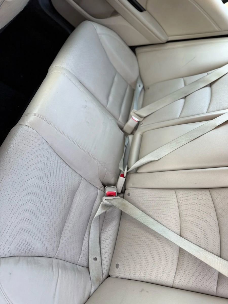 Used 2017 Honda Accord EX-L image 8