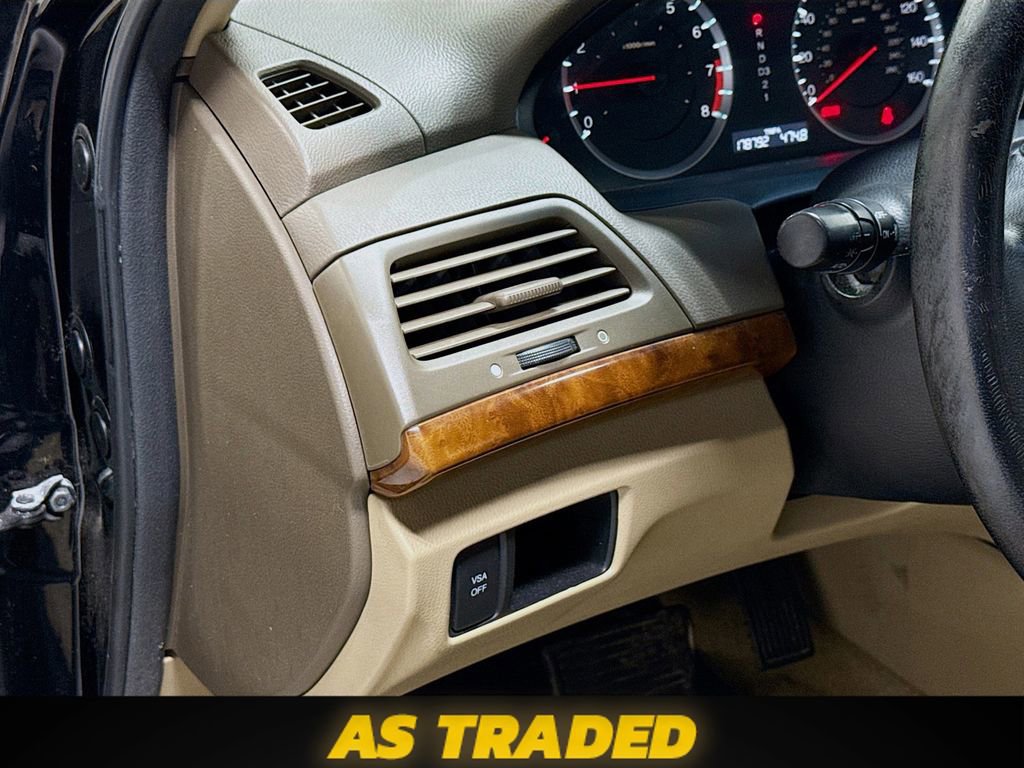 Used 2010 Honda Accord EX-L image 10