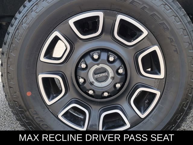 Used 2024 Ford F350 Platinum AWD/4WD image 11