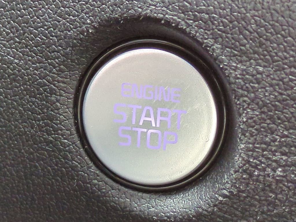 Used 2024 Kia Sorento SX Prestige w/ Sage Leather Package image 29