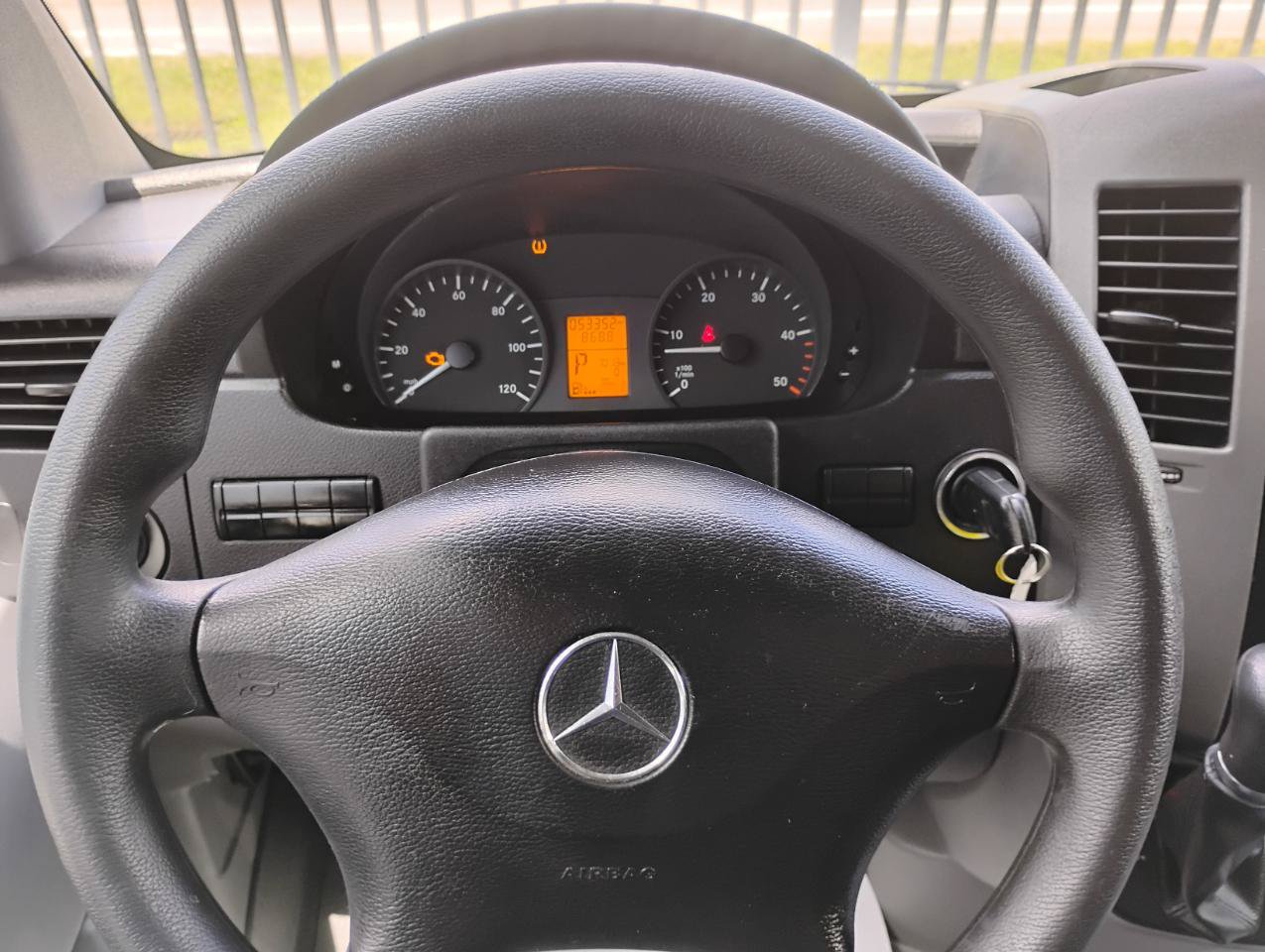 Used 2017 Mercedes-Benz Sprinter 2500 w/ Driver Comfort Package image 49
