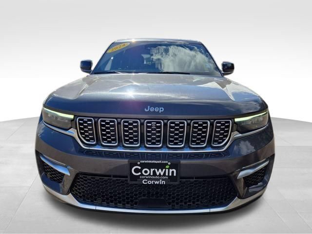Used 2024 Jeep Grand Cherokee Summit AWD/4WD image 4
