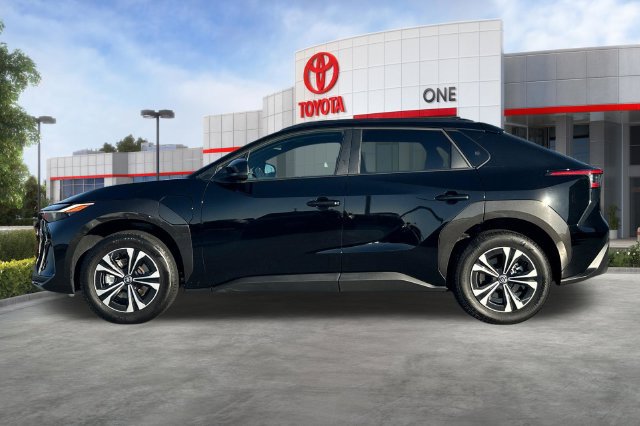 Certified 2024 Toyota bZ4X AWD w/ Weather Package image 9