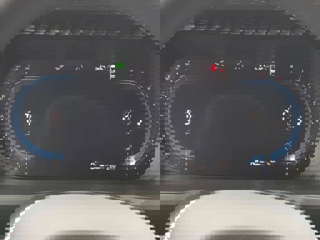 New 2025 Volvo XC90 B5 Plus w/ Protection Package Premier image 33