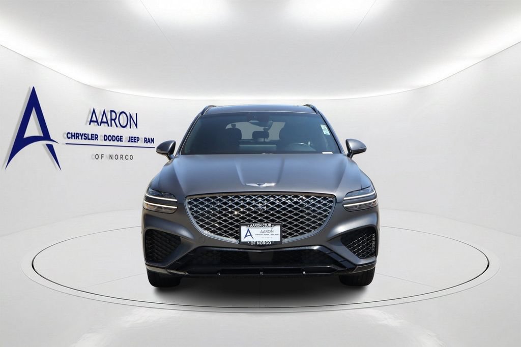 Used 2023 Genesis GV70 2.5T w/ Sport Prestige Package AWD/4WD image 2