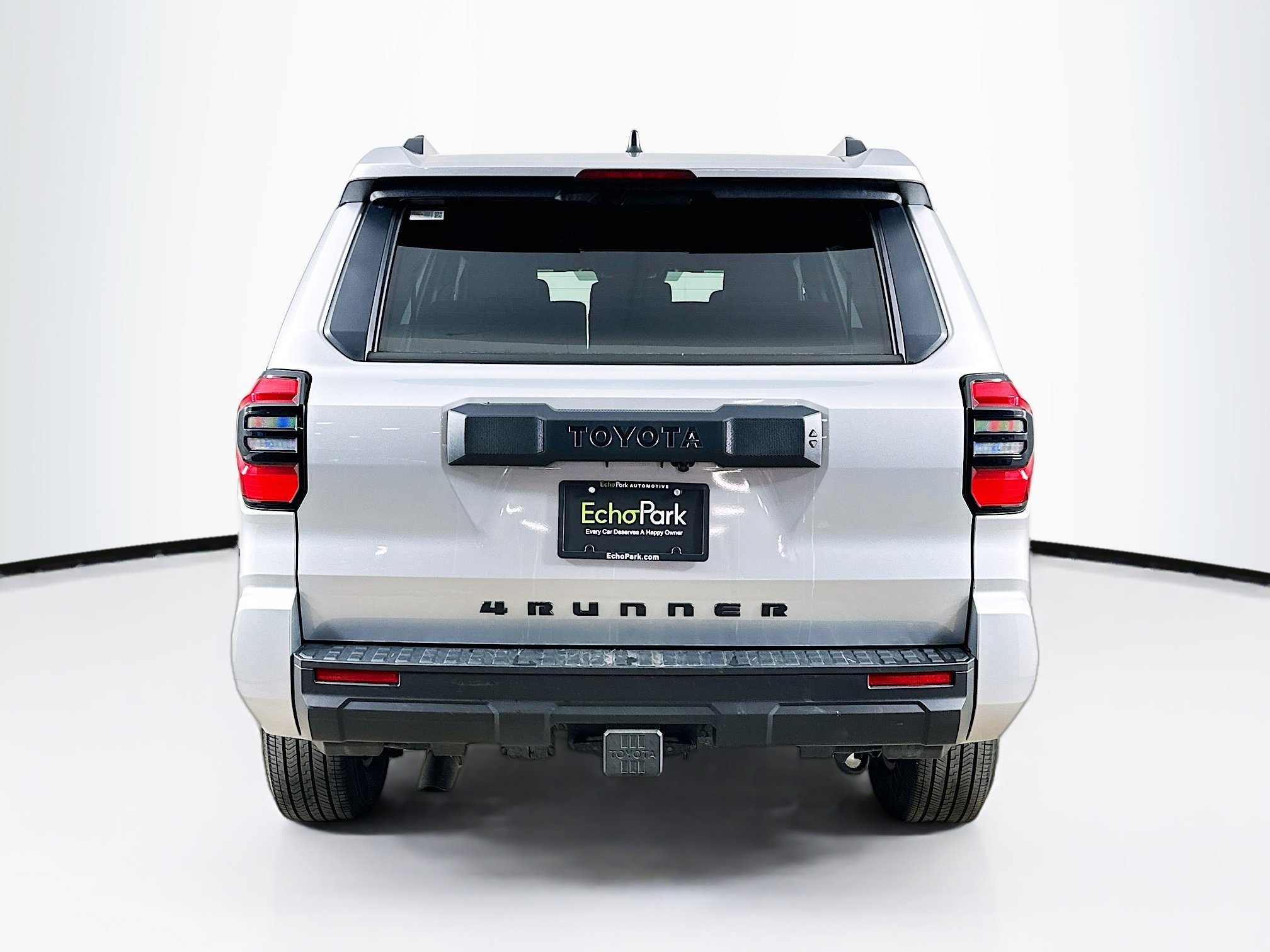 Used 2025 Toyota 4Runner SR5 image 7