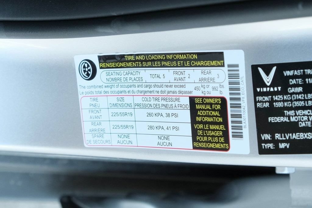New 2025 VinFast VF 8 Eco AWD/4WD image 39
