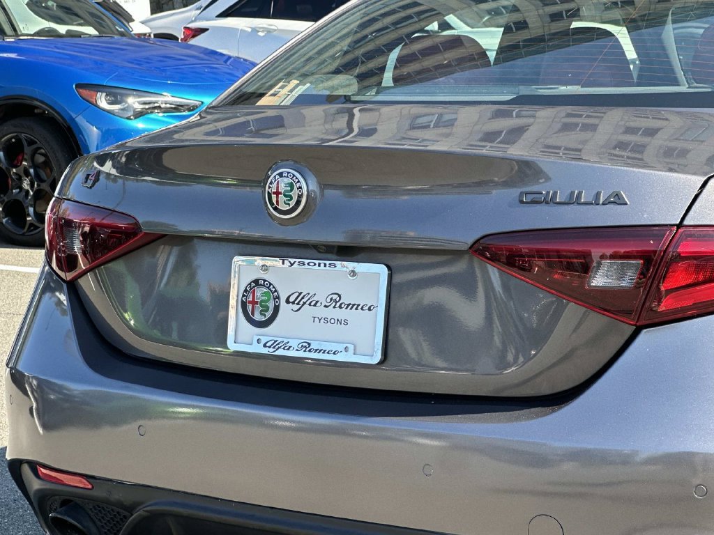 Used 2021 Alfa Romeo Giulia Ti Sport AWD/4WD image 11