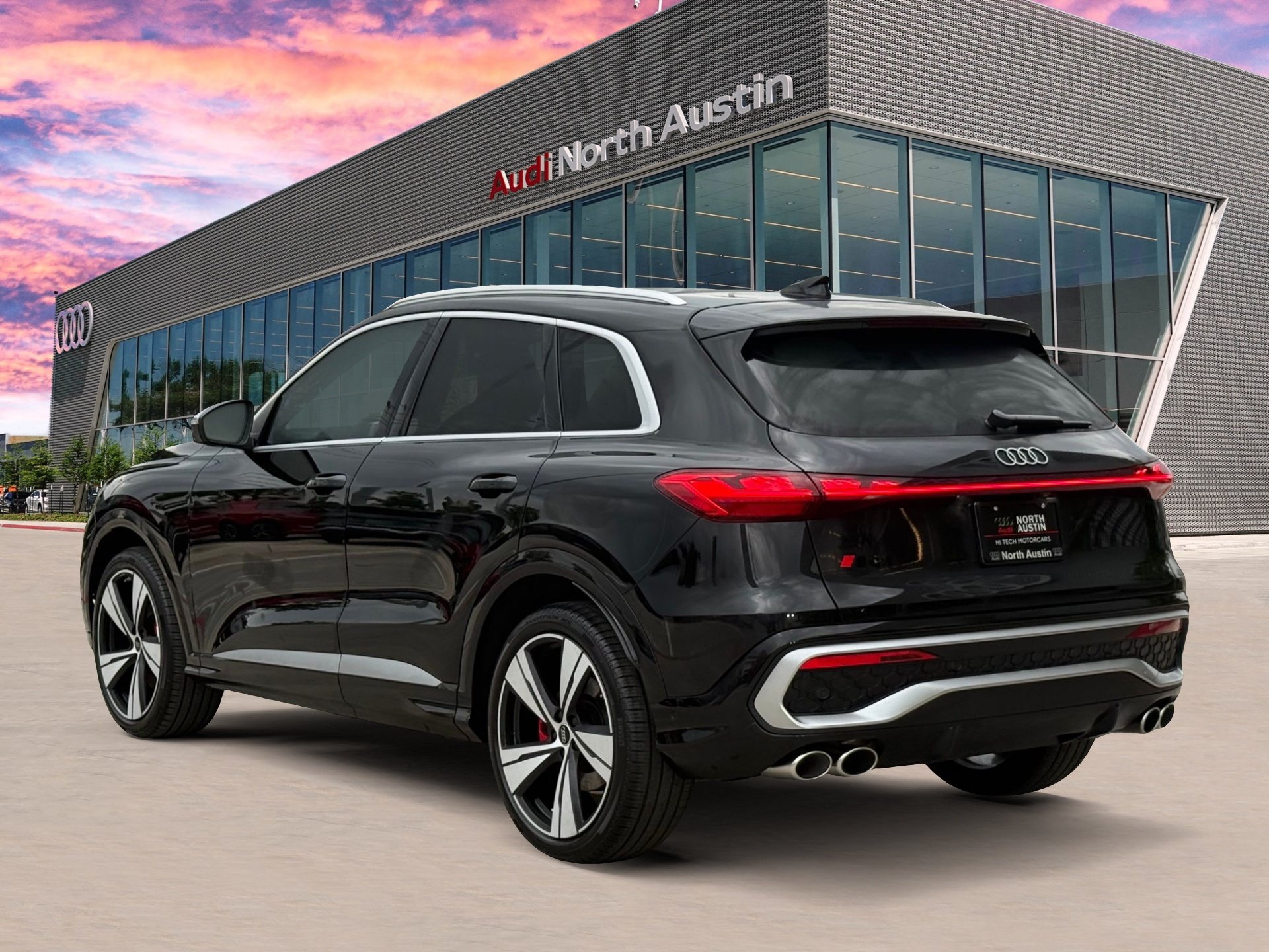 New 2026 Audi SQ5 Prestige AWD/4WD image 7