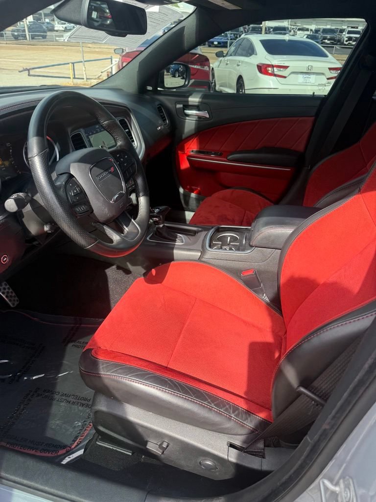 Used 2022 Dodge Charger Scat Pack w/ Plus Group RWD image 11