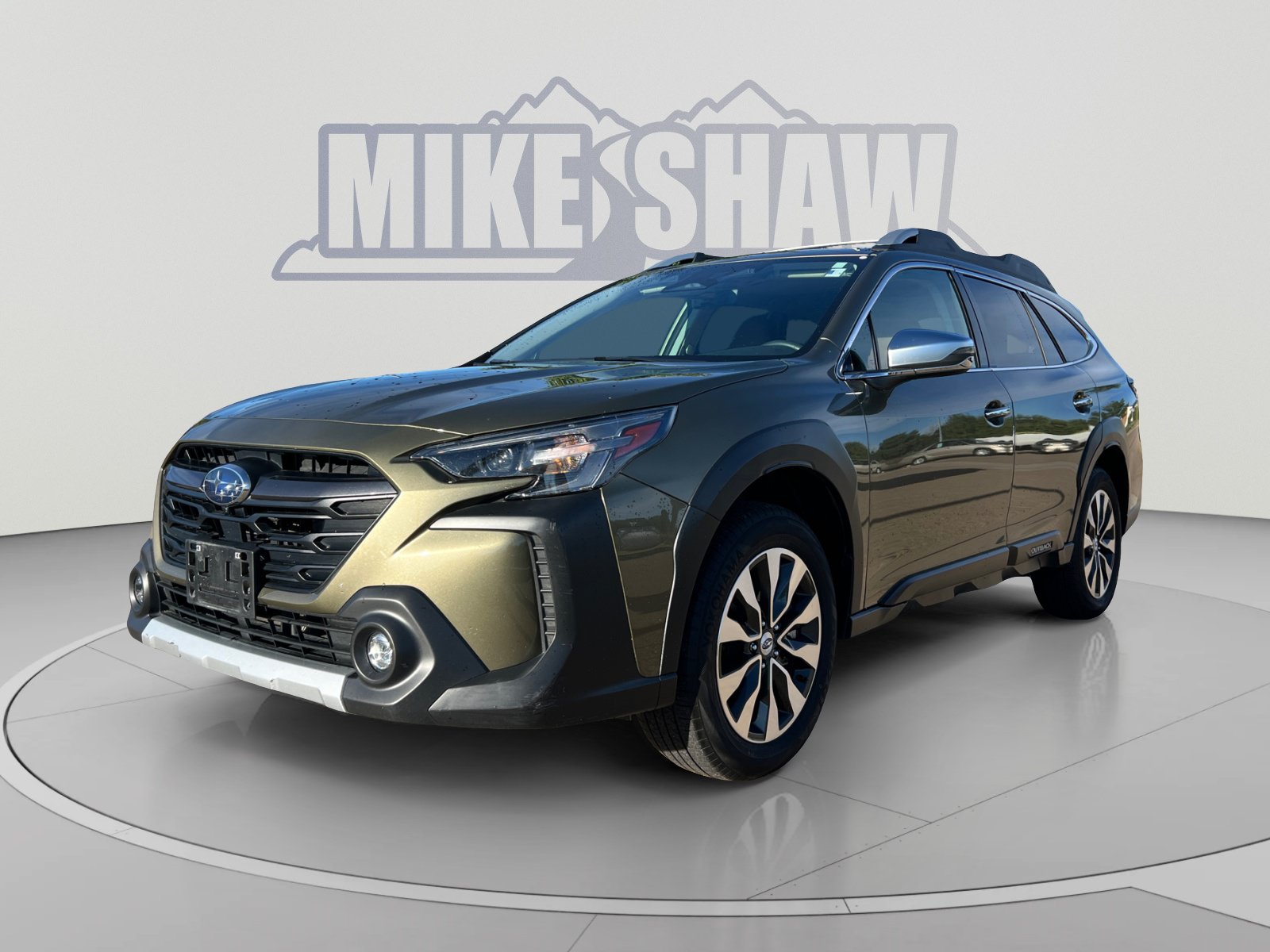 Used 2024 Subaru Outback Touring XT AWD/4WD image 1