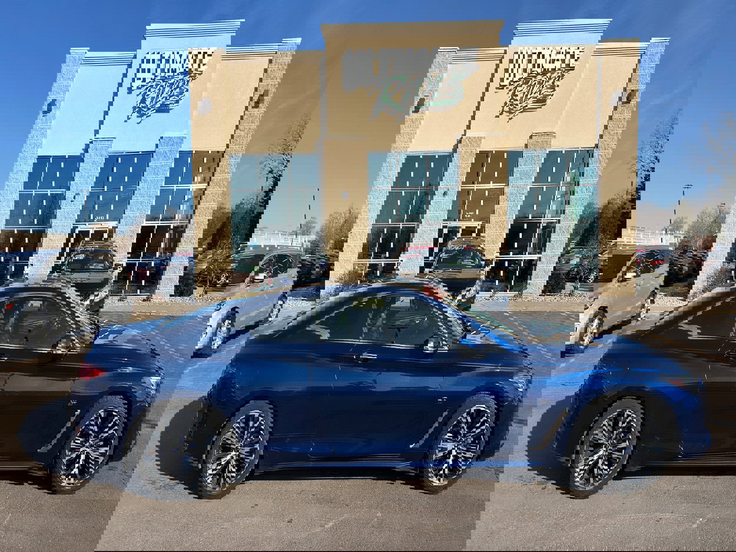 Used 2020 INFINITI Q60 3.0t Luxe w/ Essential Package image 1