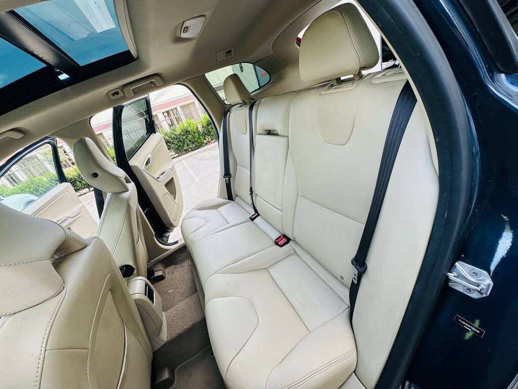 Used 2015 Volvo XC60 T5 Premier Plus FWD image 16