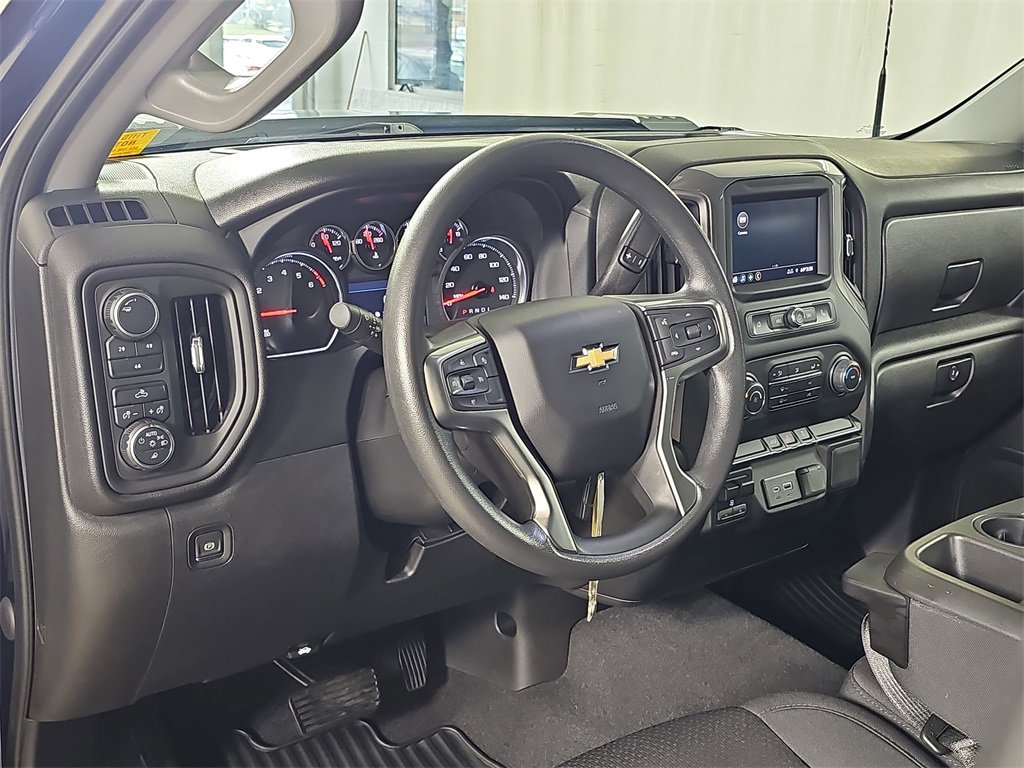 Certified 2022 Chevrolet Silverado 2500 Custom w/ Custom Value Package image 19