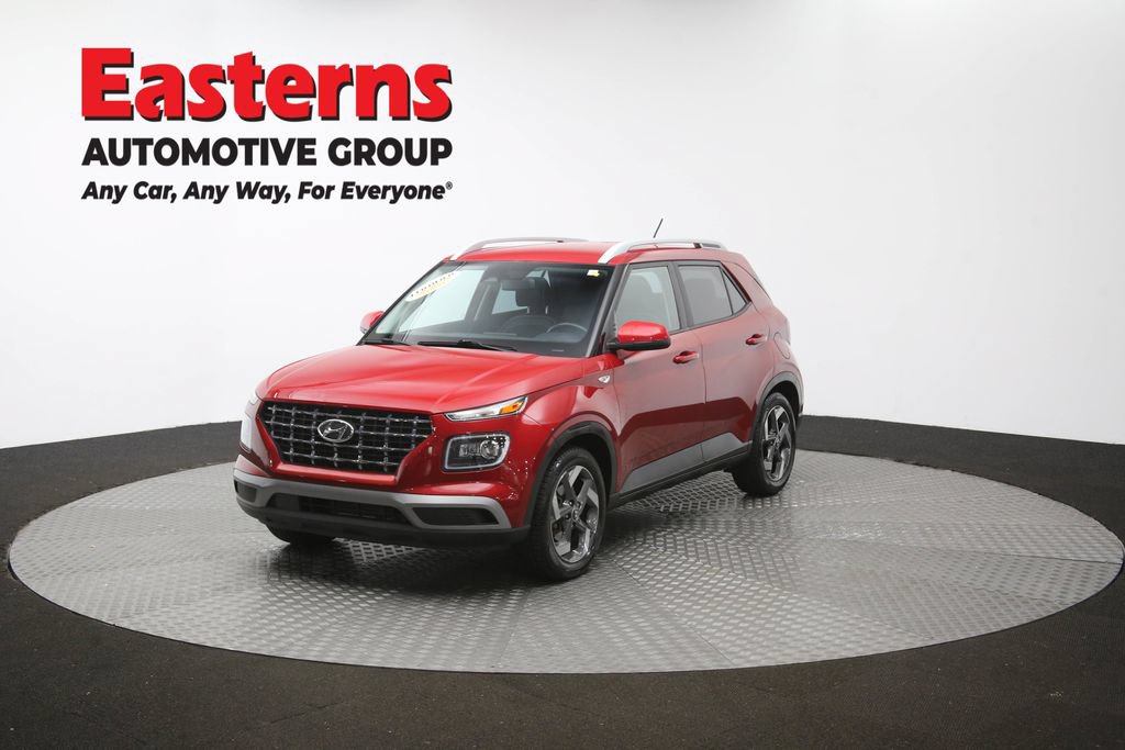 Used 2023 Hyundai Venue Limited FWD image 55