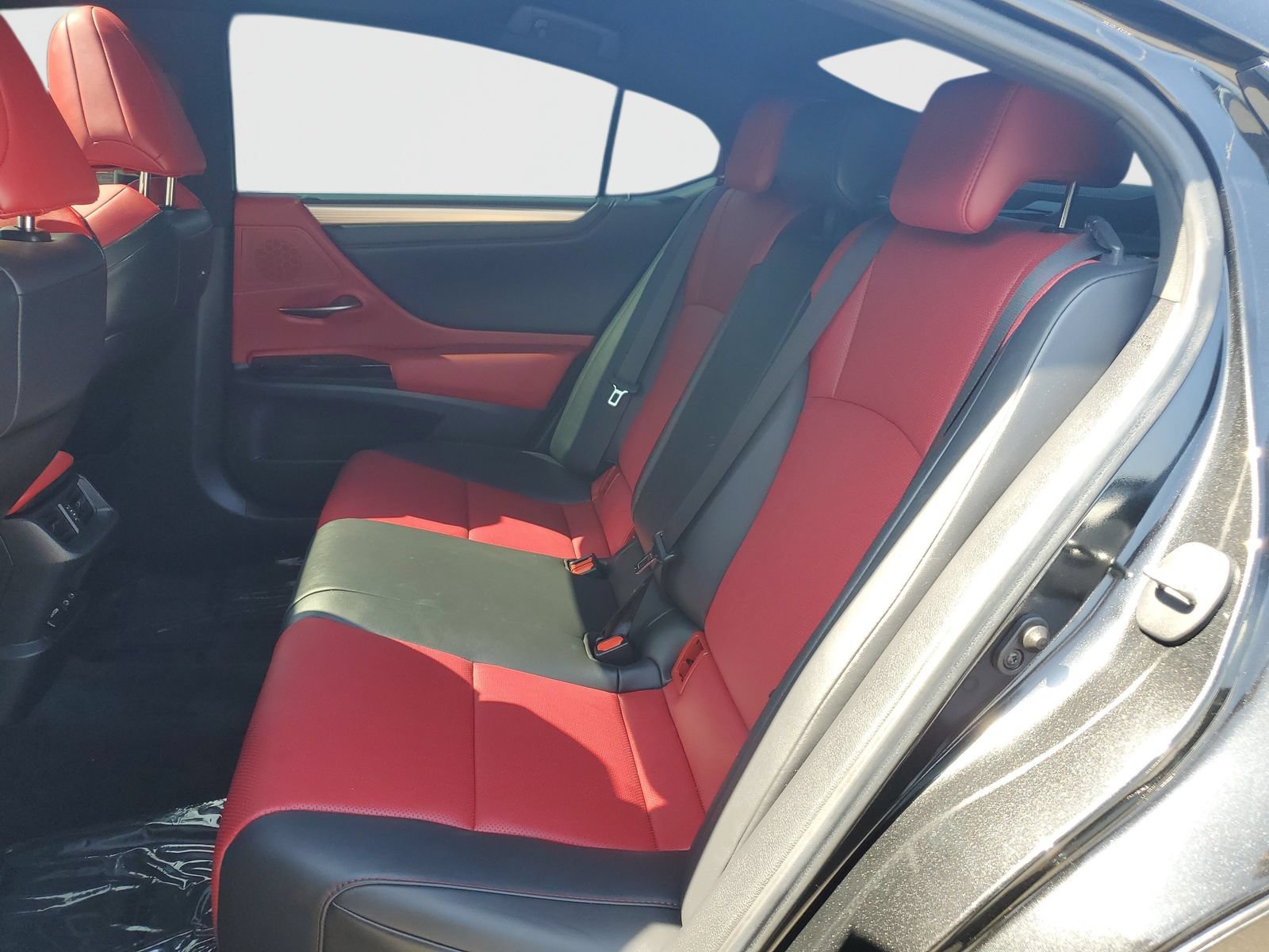 Used 2023 Lexus ES 350 F Sport w/ Accessory Package (Z2) FWD image 13