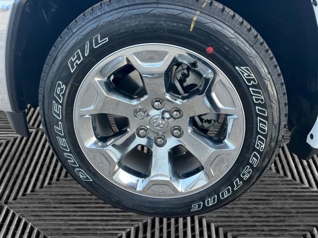 New 2026 RAM 1500 4x4 Crew Cab image 14