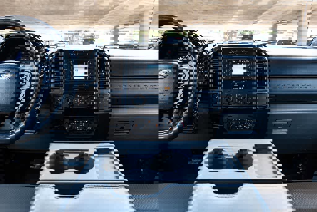 Used 2020 Ford F350 XL w/ Power Equipment Group image 14