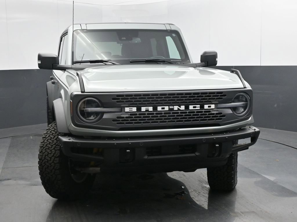 Used 2024 Ford Bronco Badlands image 8