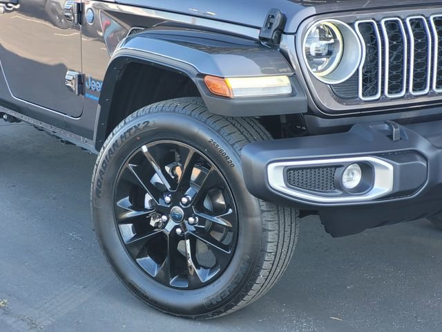 Certified 2025 Jeep Wrangler Unlimited Sahara w/ Safety Group image 3