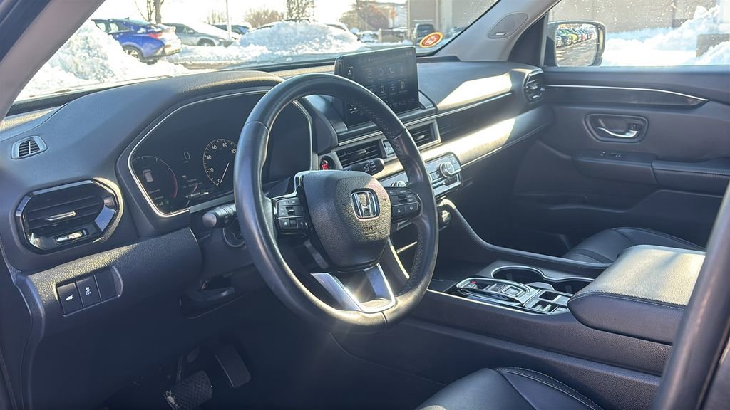 Used 2024 Honda Pilot Touring image 27