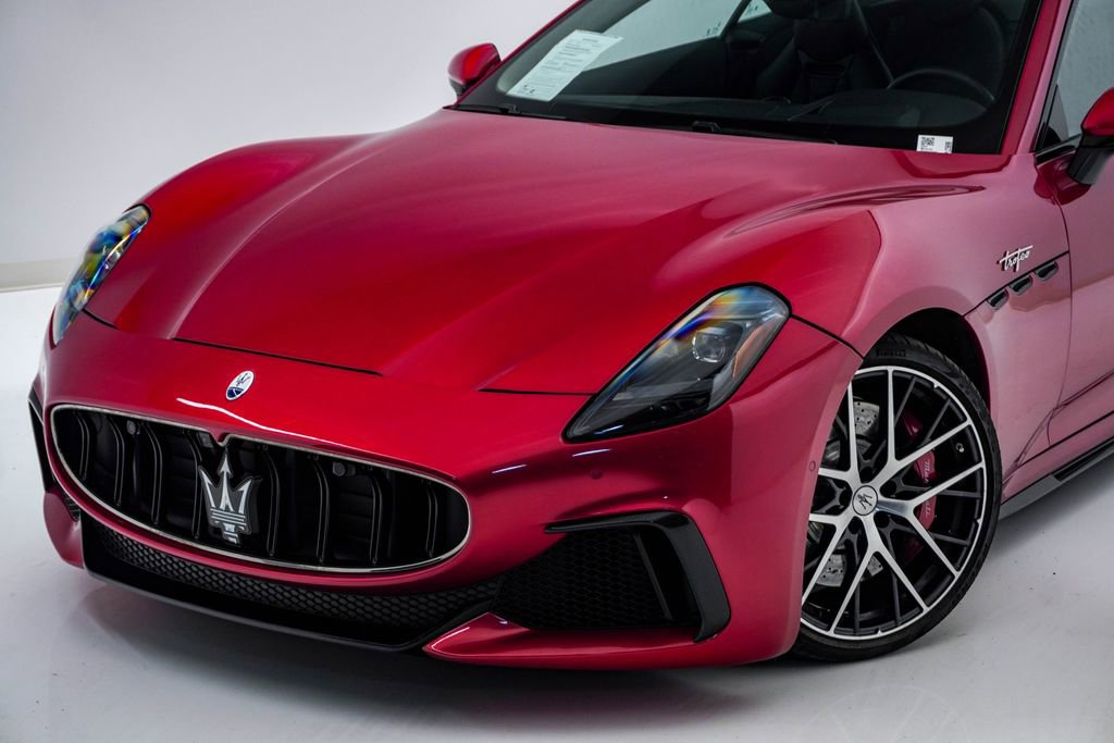 Used 2024 Maserati GranTurismo Trofeo image 4