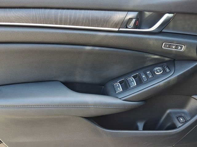 Certified 2022 Honda Accord Touring image 13