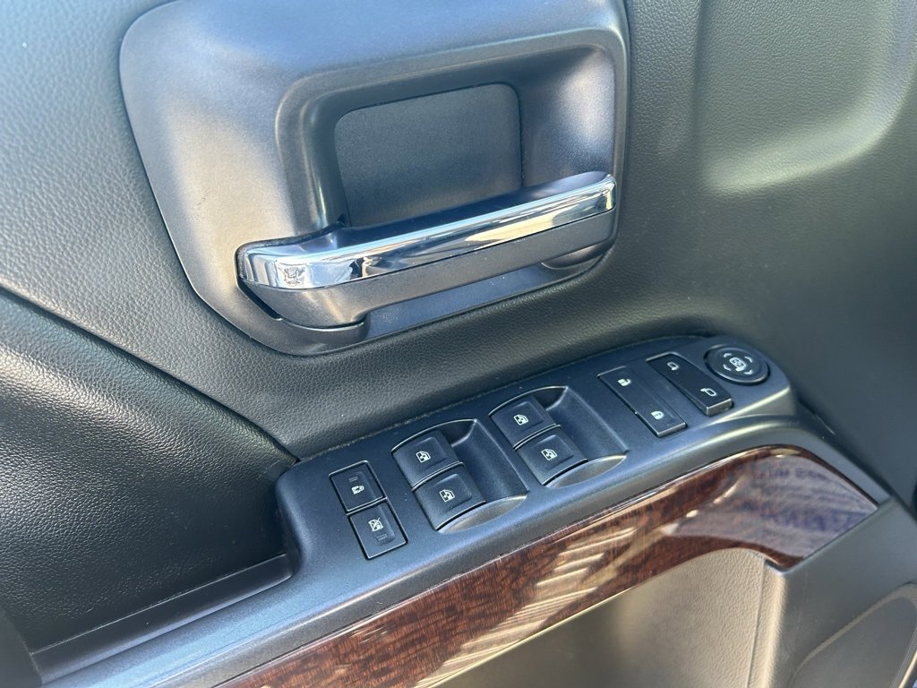 Used 2017 GMC Sierra 1500 SLE image 11