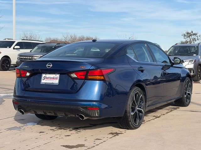 Used 2024 Nissan Altima 2.5 SR image 9