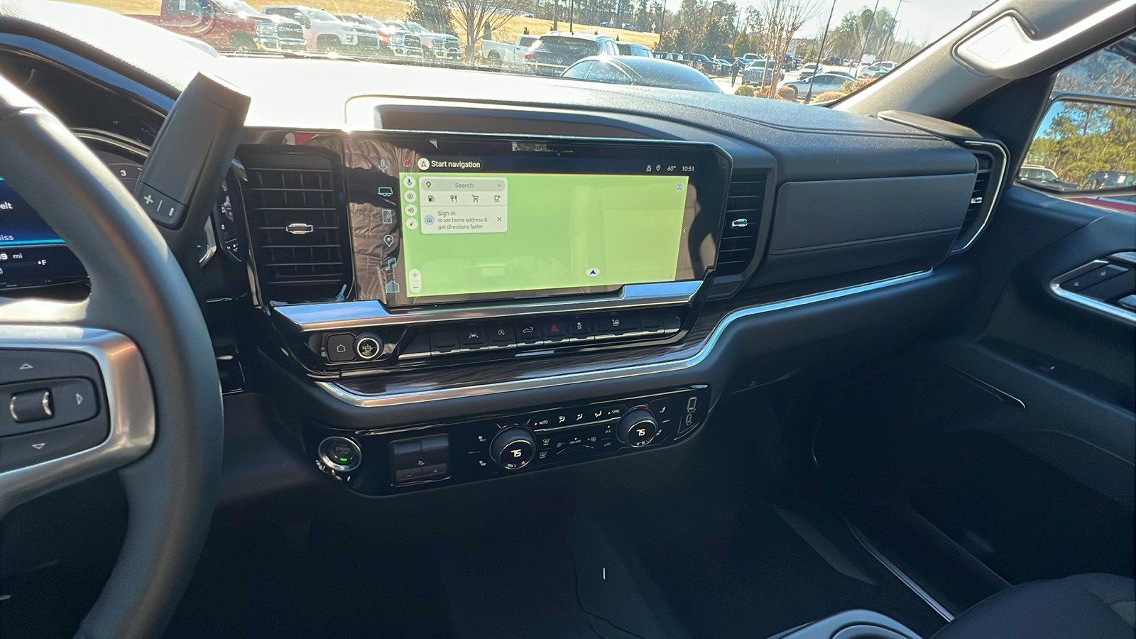 Used 2025 Chevrolet Silverado 1500 LT image 32