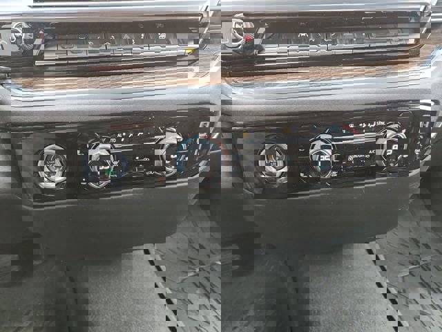 Certified 2023 Chevrolet Silverado 1500 LT image 17