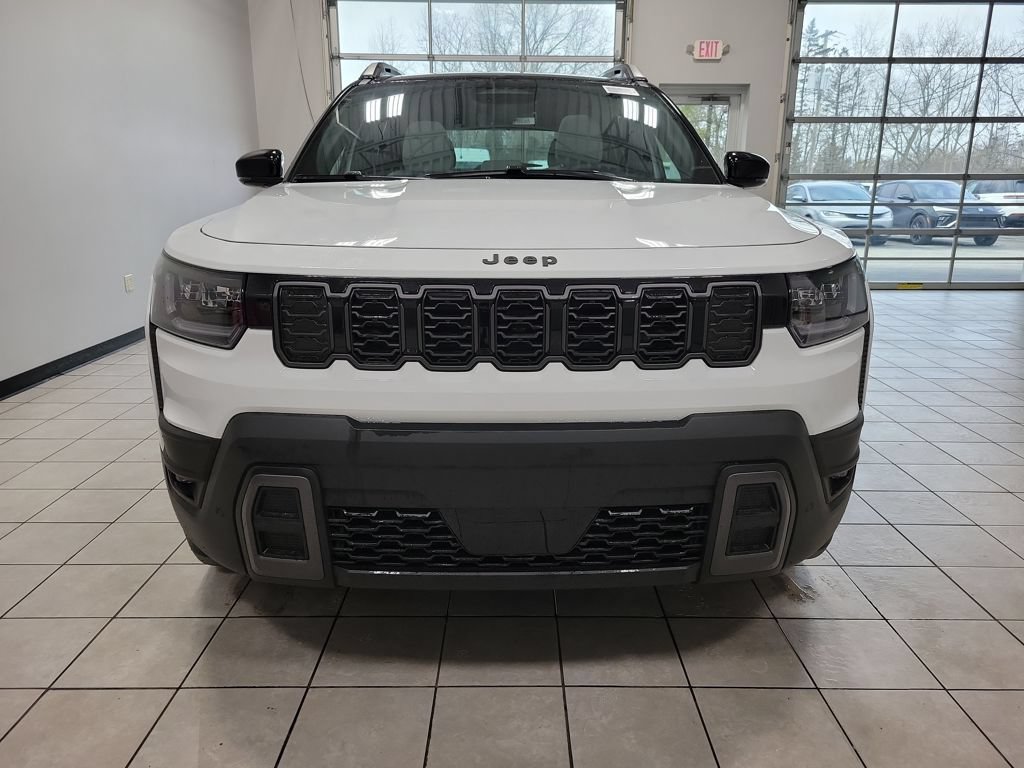 New 2026 Jeep Cherokee Overland w/ Trailer Tow Group AWD/4WD video 3
