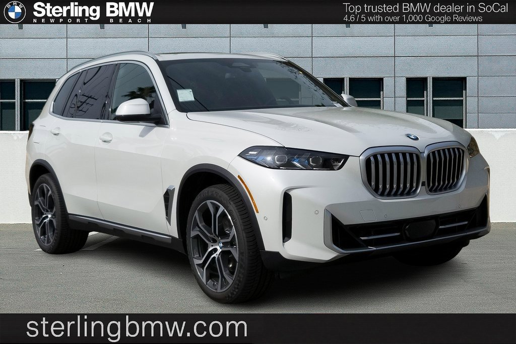 New 2026 BMW X5 xDrive40i w/ Parking Assistance Package