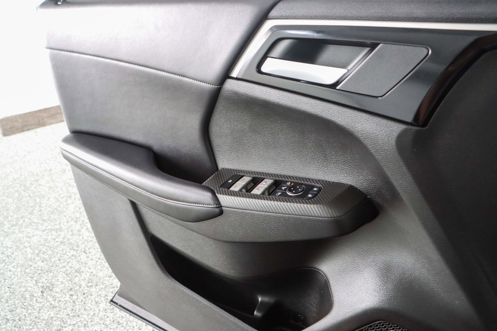 Used 2024 Mitsubishi Outlander SE Black Edition image 21